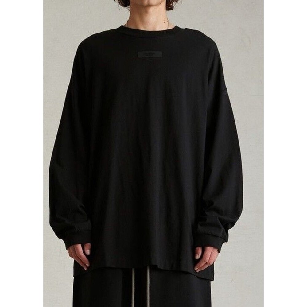 Fear of God Essentials Men Long Sleeve T-Shirt Black Oversized Logo Patch Medium